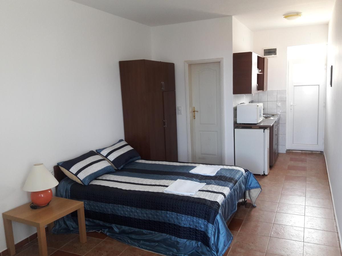 Apartments Vila Kurtagic Dobra Voda Zewnętrze zdjęcie
